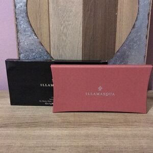 Illamasqua  eyeshadow palette